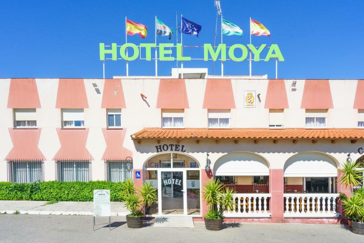 Hotel Restaurante Moya Монестерио Экстерьер фото